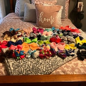 Huge lot of little girl’s bows!
